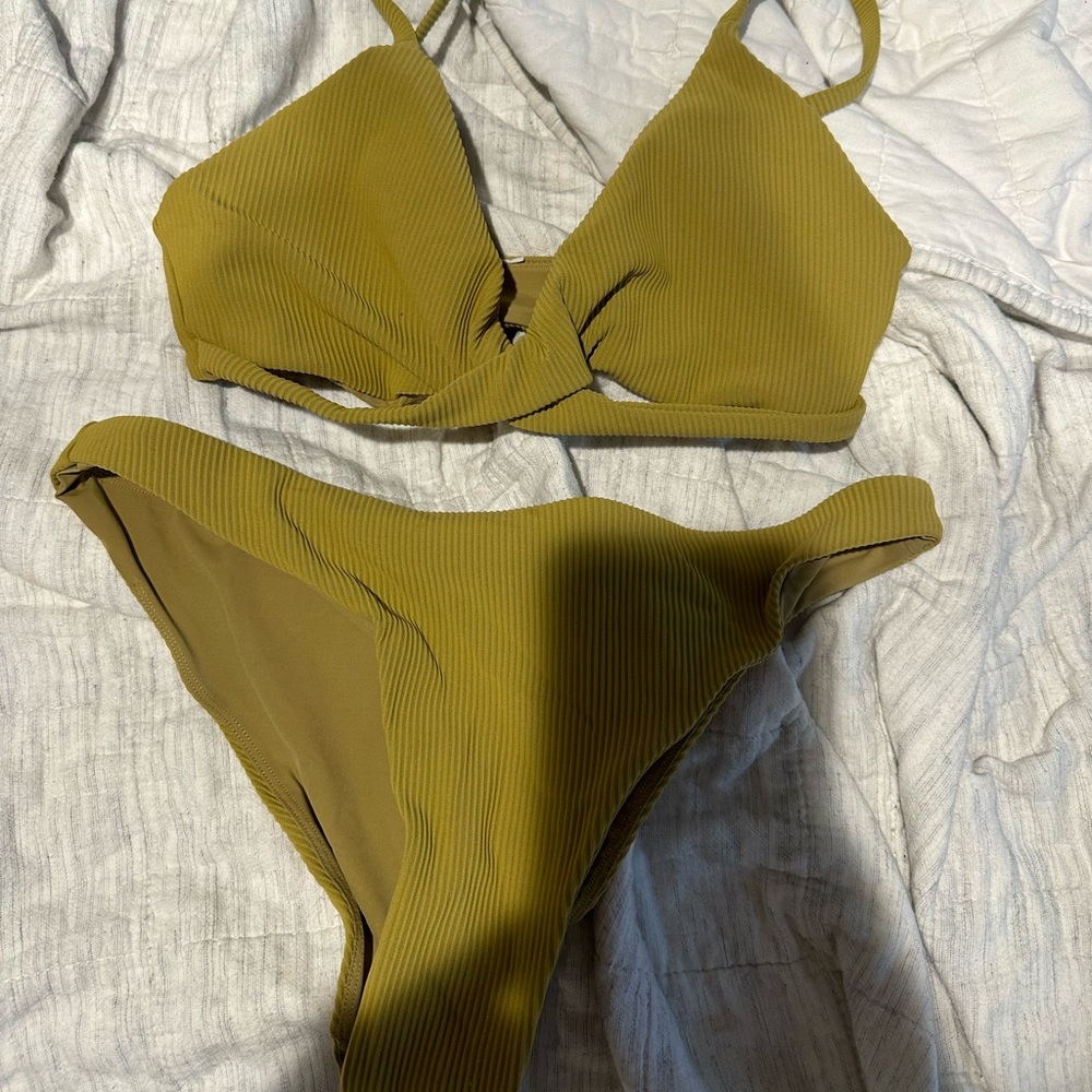 lululemon bikini